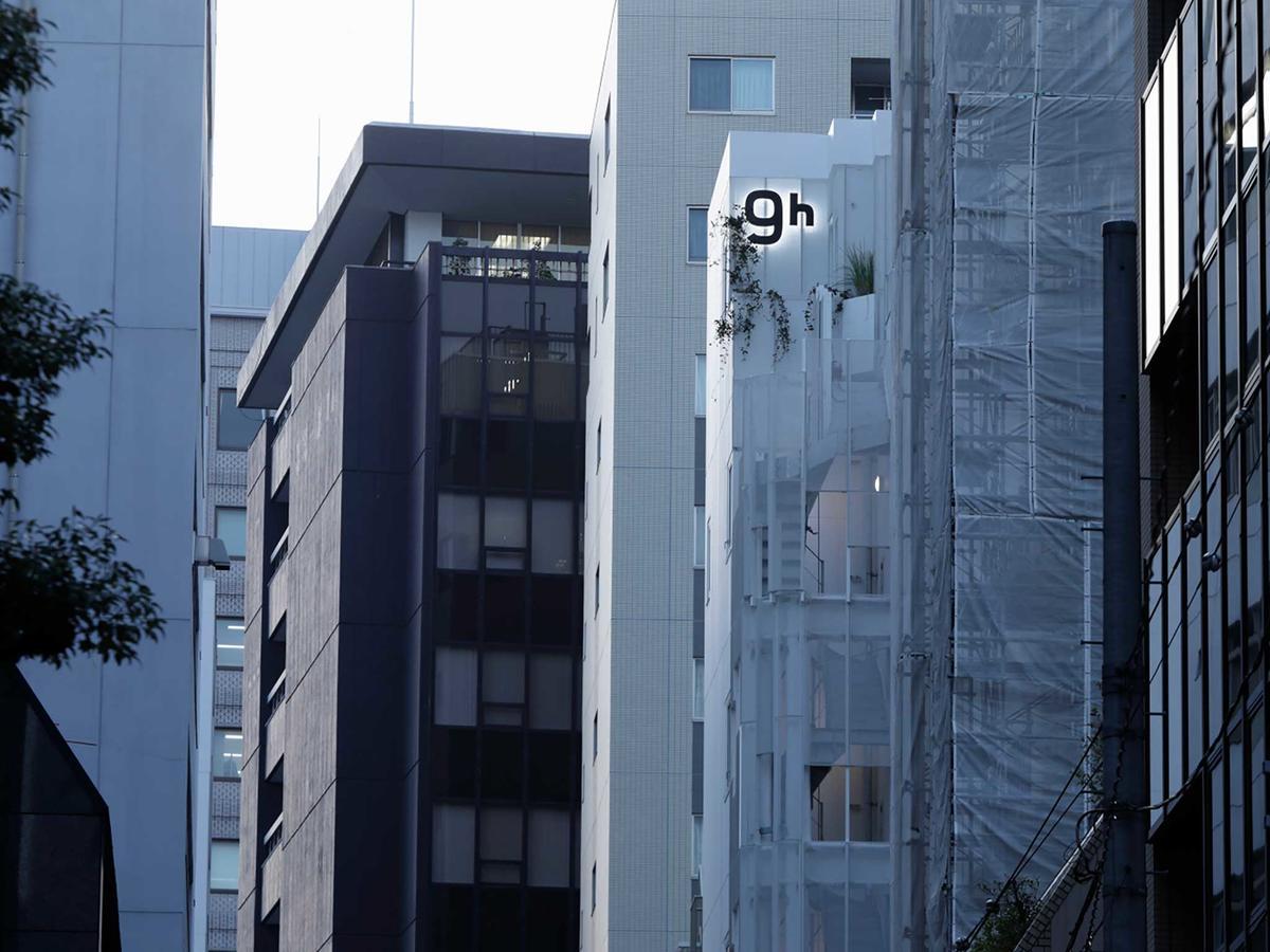 Nine Hours Otemachi-Imperial Palace - Tokyo — Photos 3